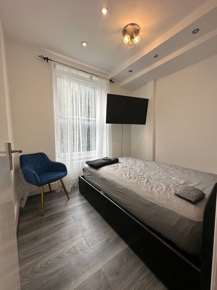 1 Bed Flat, Gaywood Street, SE1, N1 7GU photo 3
