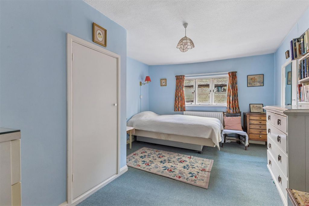 Additional image 12 of 4 bed terraced house for saleKnockhundred Row, Midhurst GU29