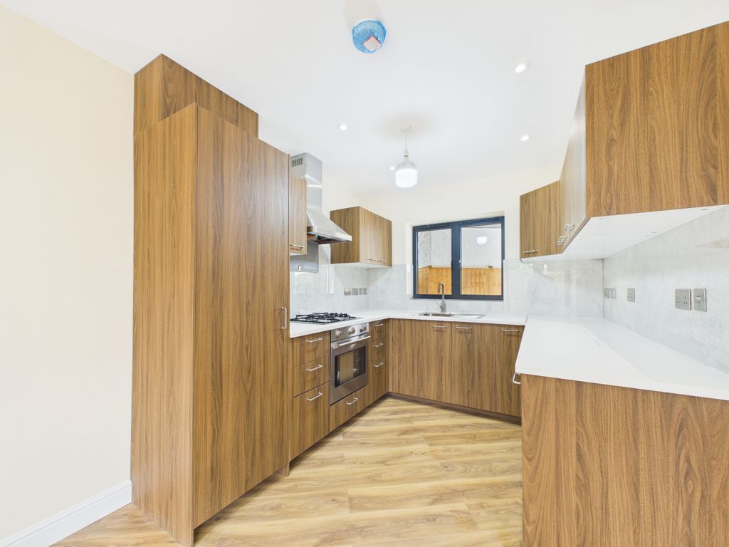 Additional image 2 of 3 bed detached house for saleWycombe Road, Princes Risborough, Buckinghamshire HP27