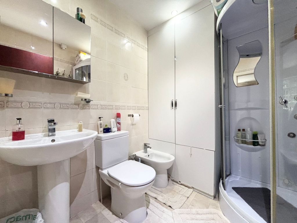Additional image 17 of 4 bed detached house for saleChatsworth Road, Worsley M28