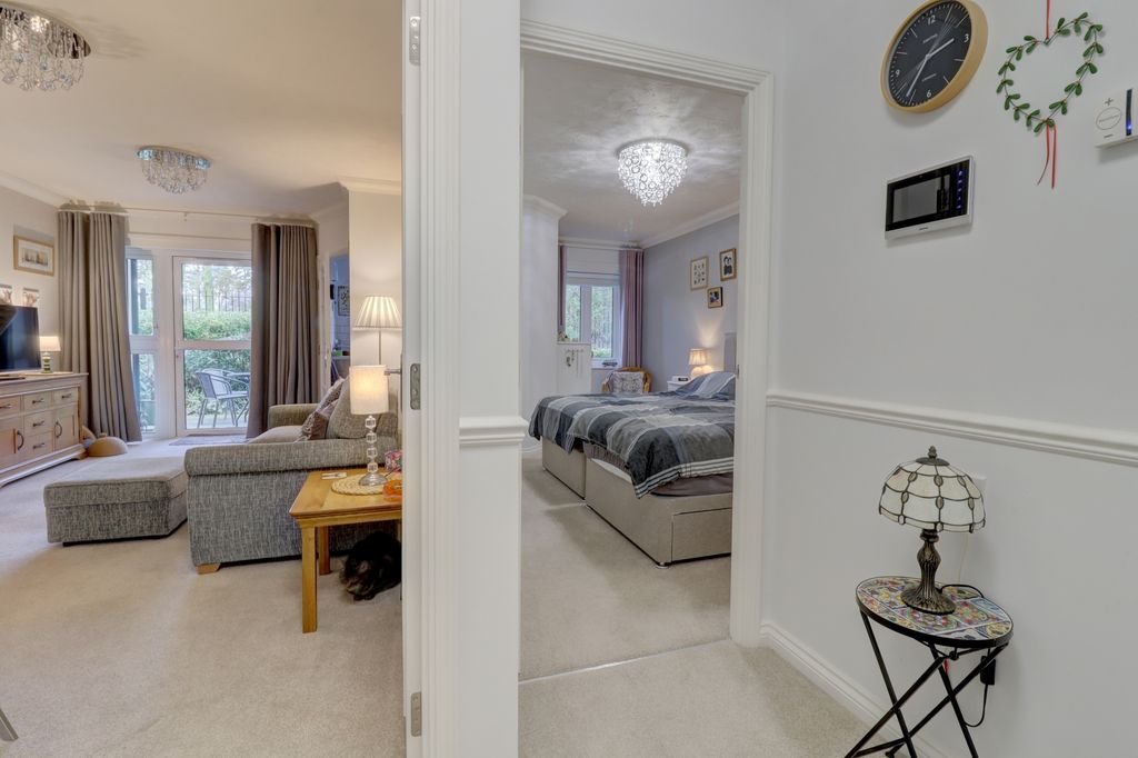 Additional image 10 of 1 bed flat for saleLongwick Road, Princes Risborough, Buckinghamshire HP27