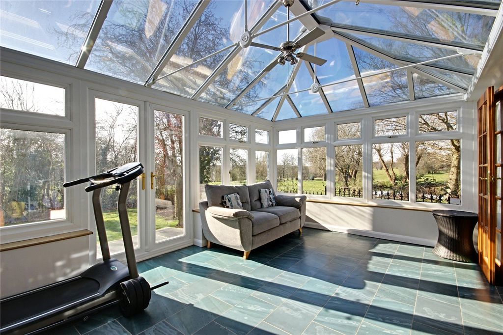 Additional image 12 of 5 bed detached house for saleThe Avenue, Potters Bar, Hertfordshire EN6