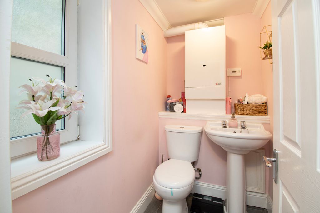Additional image 11 of 2 bed maisonette for saleHigh Street, Montrose DD10