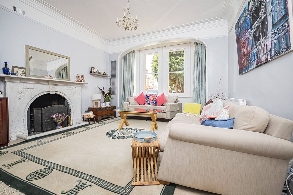 Additional image 4 of 6 bed semi-detached house for salePresburg Road, New Malden KT3