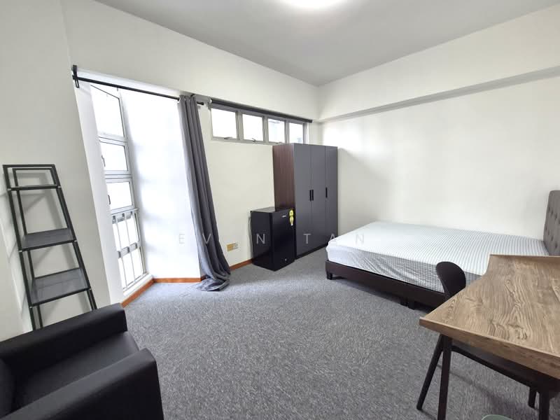 10 Ava Road photo 2
