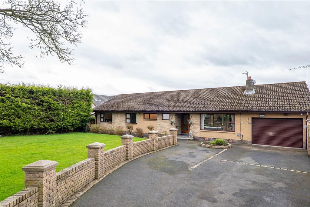 4 bed detached bungalow for saleCocker Lane, Leyland PR26
