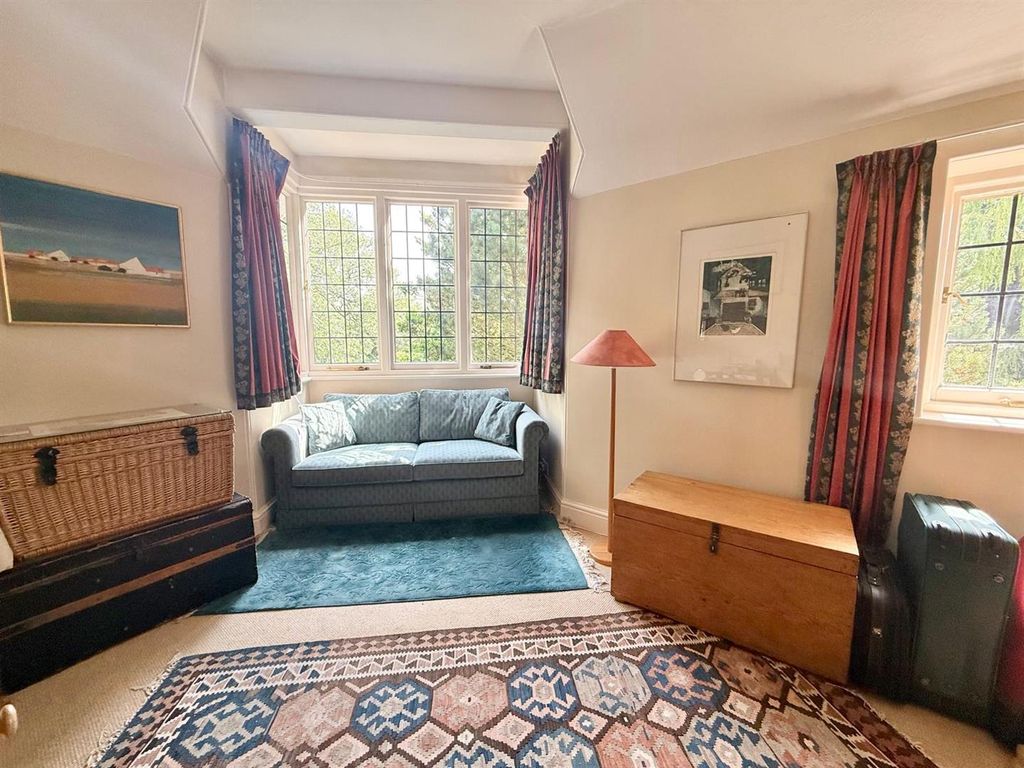 Additional image 13 of 5 bed detached house for salePark Lane, Macclesfield SK11