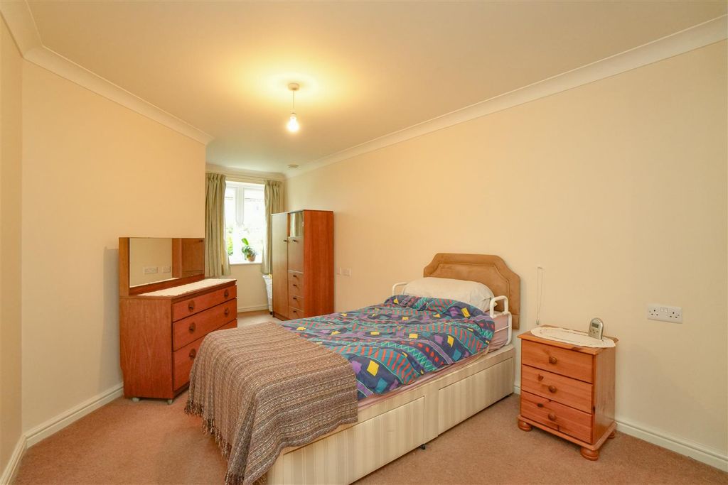 Additional image 5 of 1 bed property for saleBelfry Court, The Village, Wigginton, York YO32