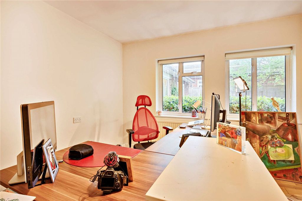 Additional image 26 of 5 bed detached house for saleAndover Road, Newbury, Berkshire RG14