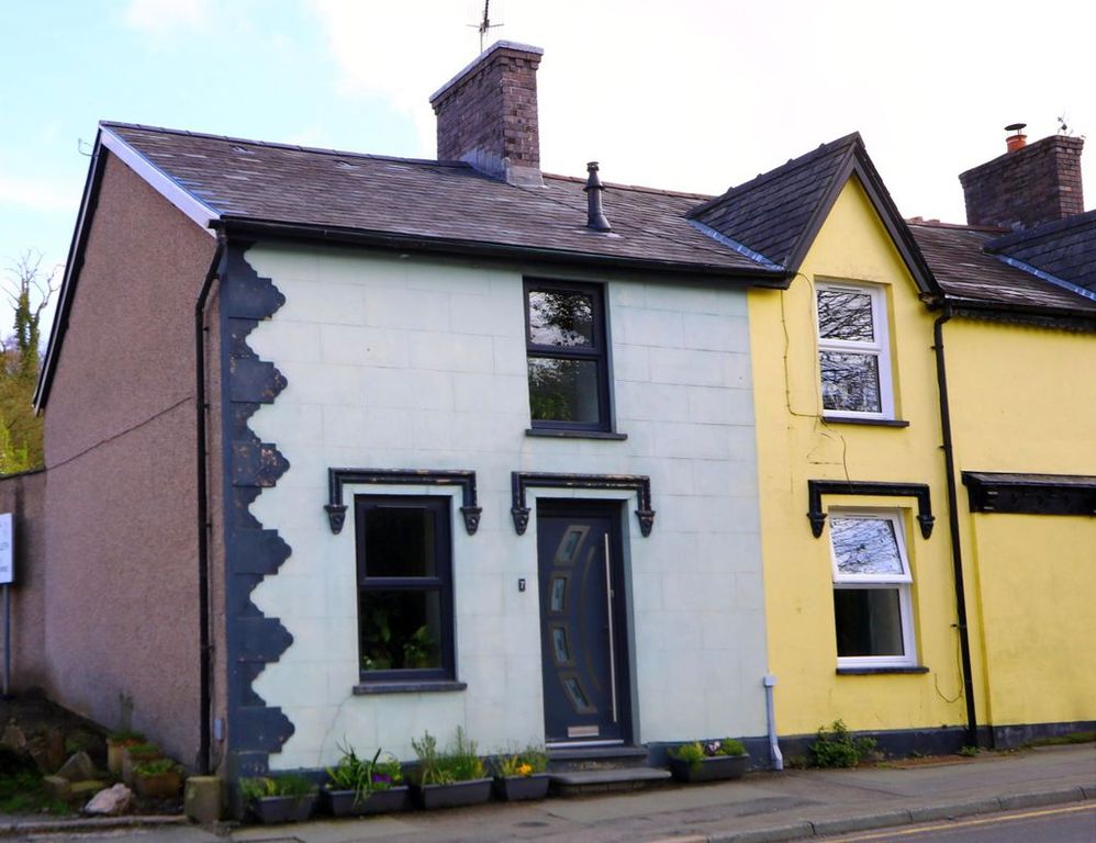 2 bed terraced house for sale7 Heol Y Doll, Machynlleth SY20