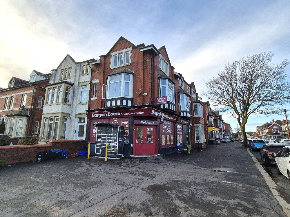 Additional image 4 of 7 bed property for saleAlexandria Drive, Lytham St. Annes FY8