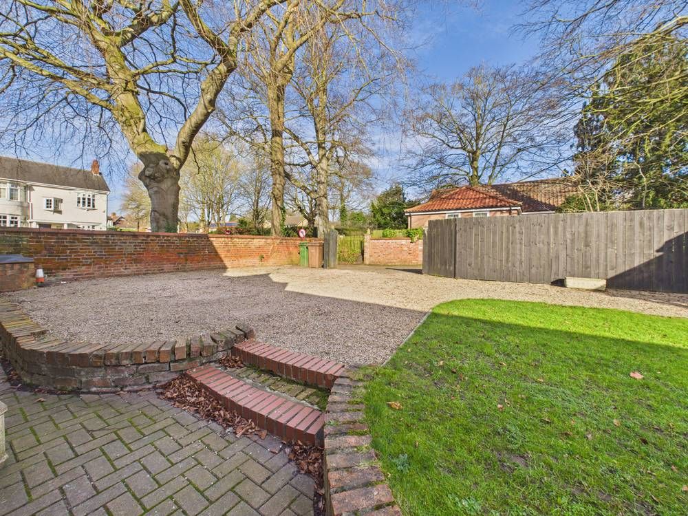 Additional image 18 of 3 bed semi-detached house for saleMaster House, Church Road, North Ferriby HU14