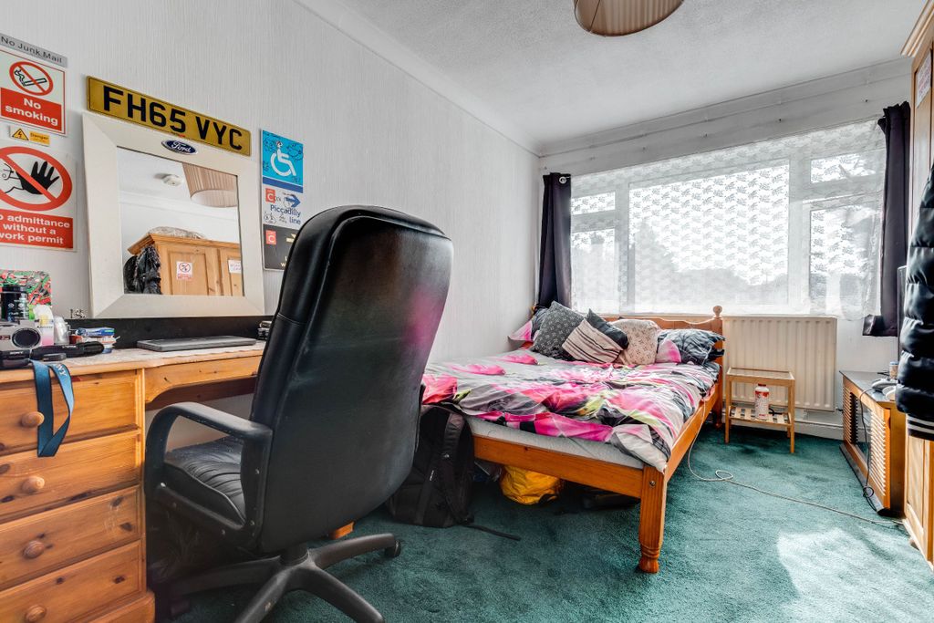 Additional image 6 of 2 bed maisonette for saleFlat, Pearson Court, Central Road, Morden SM4