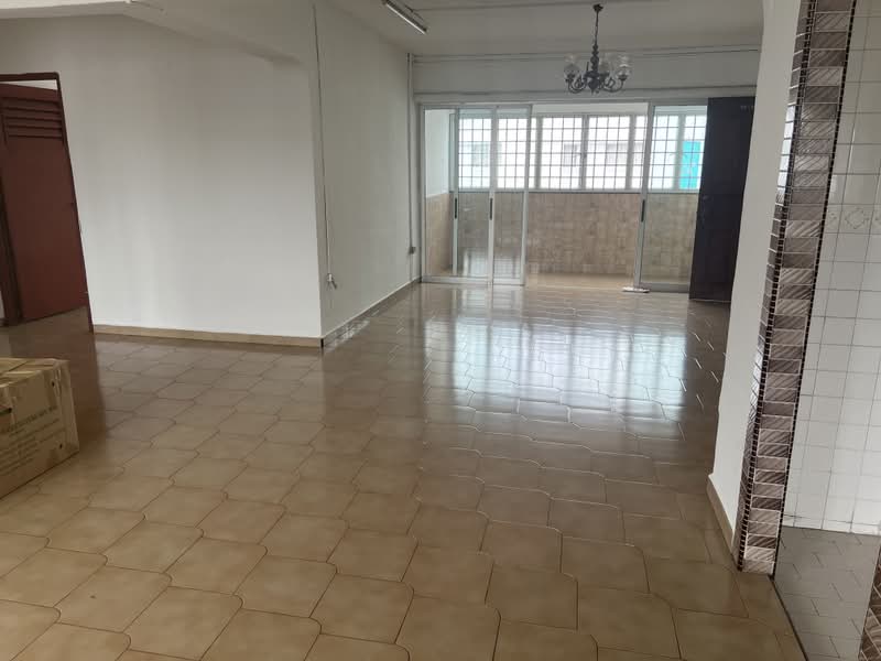 324 Jurong East Street 31
