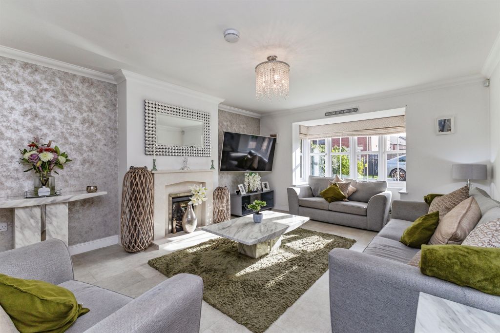 4 bed detached house for saleSalis Close, Middlesbrough TS5 photo 2