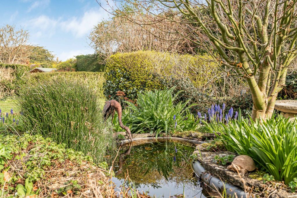 Additional image 2 of 4 bed detached house for saleHambidge Lane, Lechlade, Gloucestershire GL7