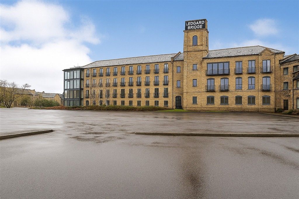1 bed maisonette for saleLedgard Wharf, Mirfield WF14