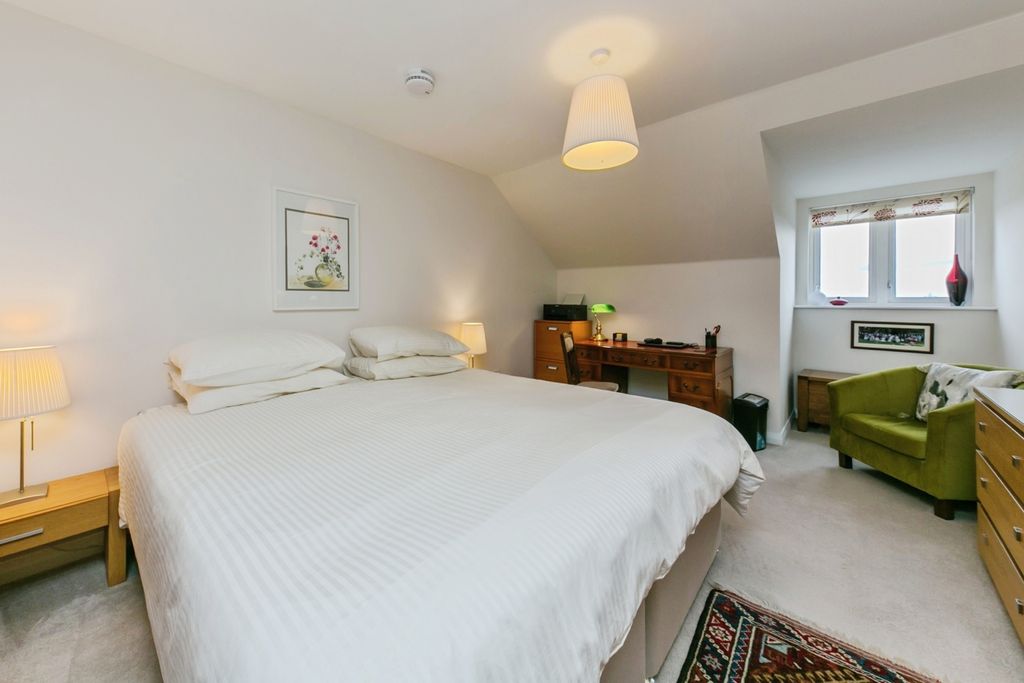 Additional image 11 of 2 bed flat for saleCoare Street, Macclesfield, Cheshire SK10
