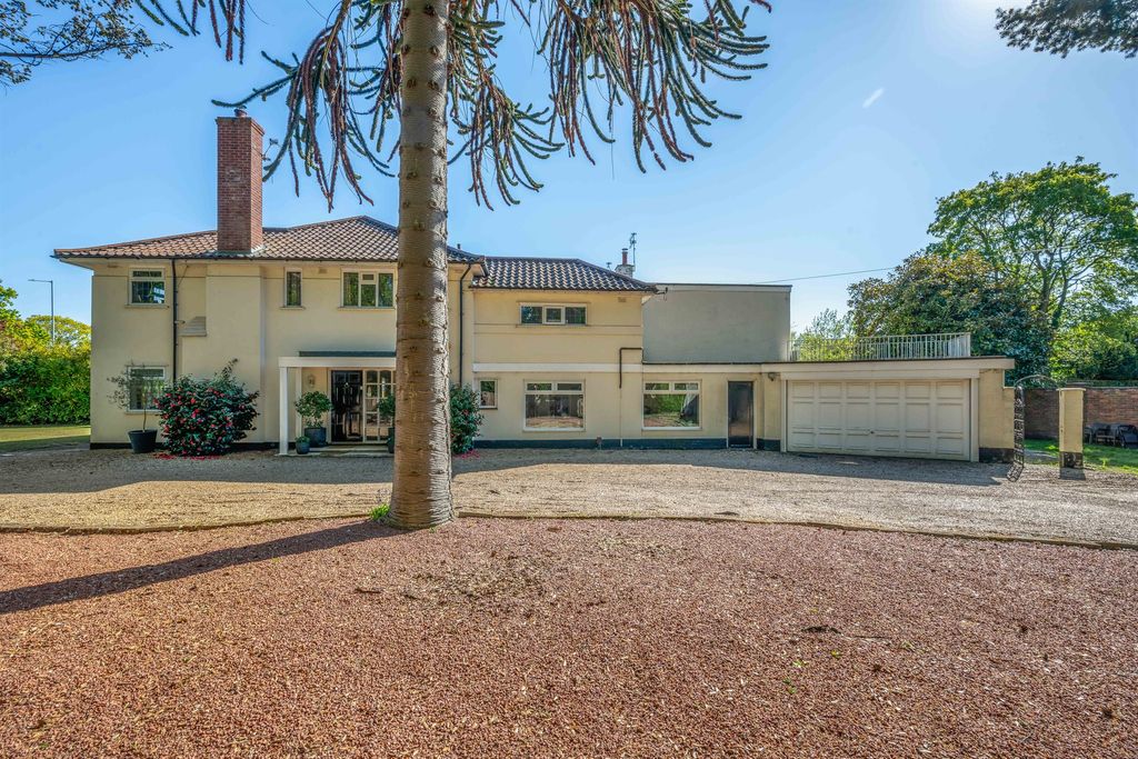 Additional image 3 of 6 bed detached house for saleLime Tree Road, Norwich NR2