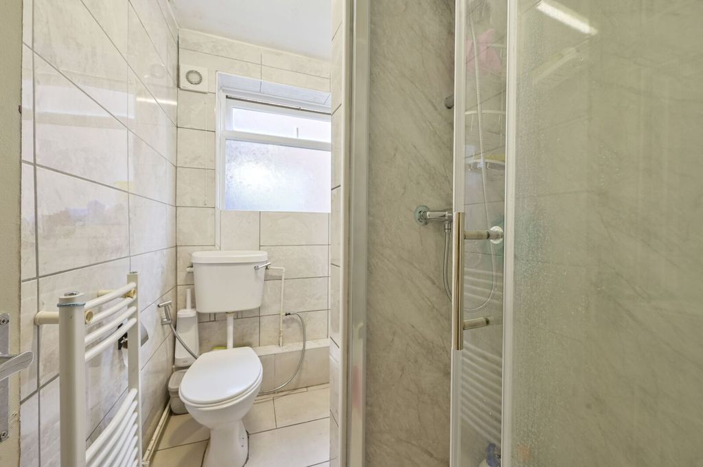 Additional image 10 of 3 bed maisonette for saleLondon Road, Morden SM4