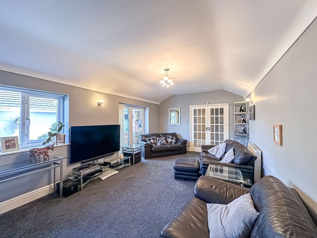 Additional image 7 of 4 bed detached house for saleChester High Road, Neston CH64
