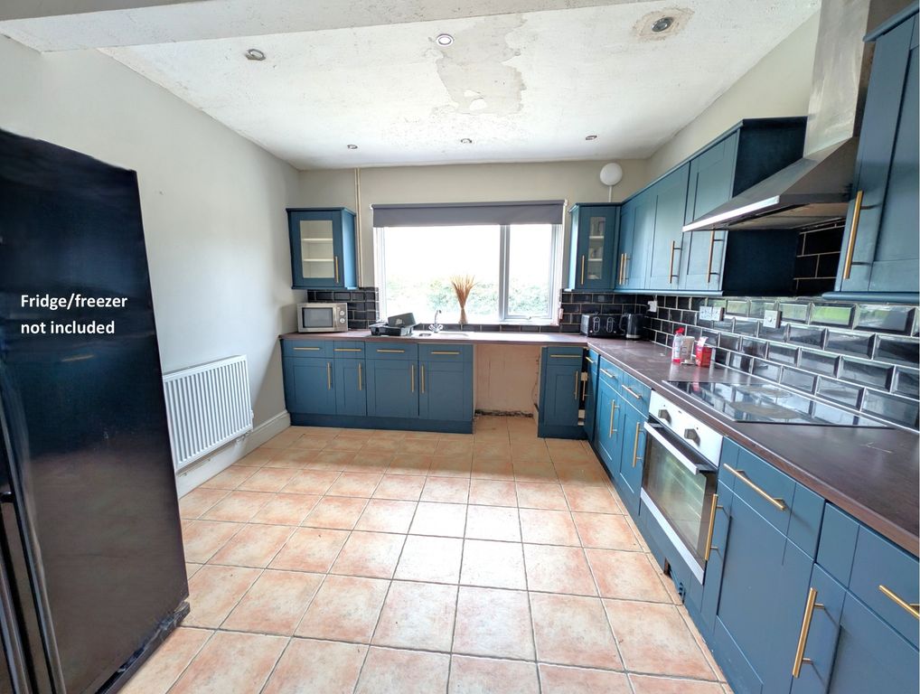 4 bed detached house for salePeters Lane, Withern LN13 photo 3