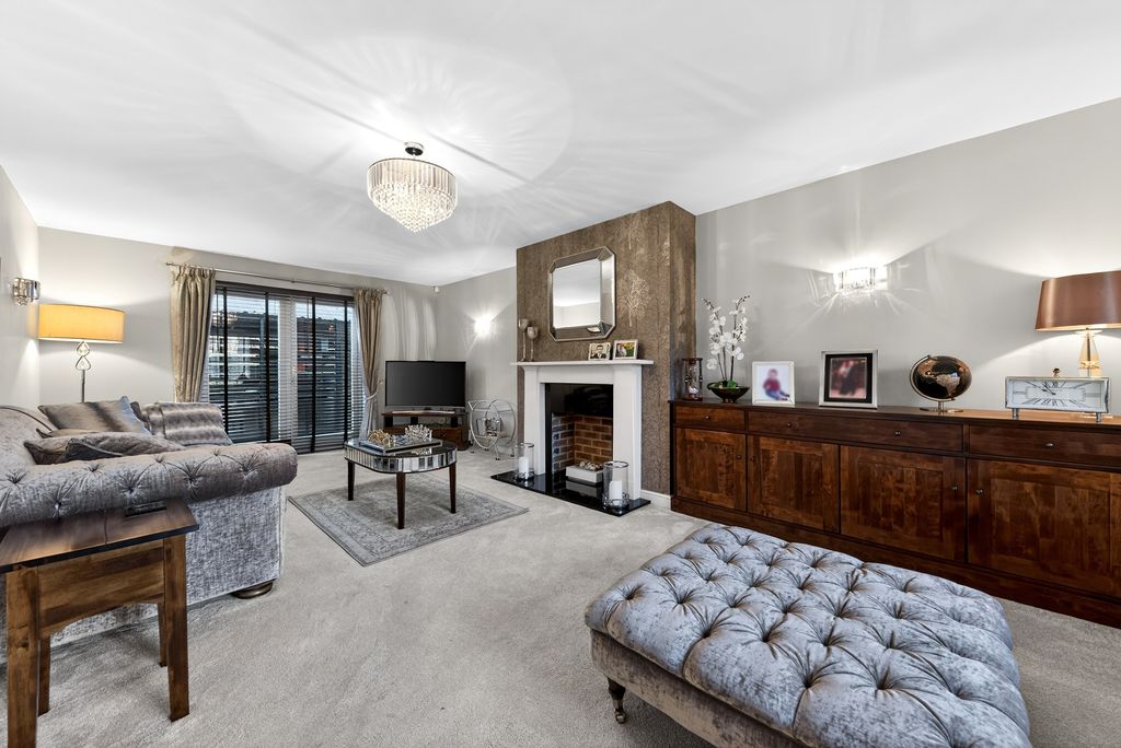Additional image 5 of 5 bed detached house for salePhillipott Close, Newark NG24