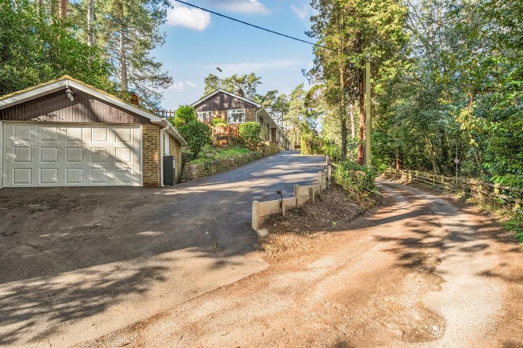 4 bed detached bungalow for saleLightwater, Surrey GU18