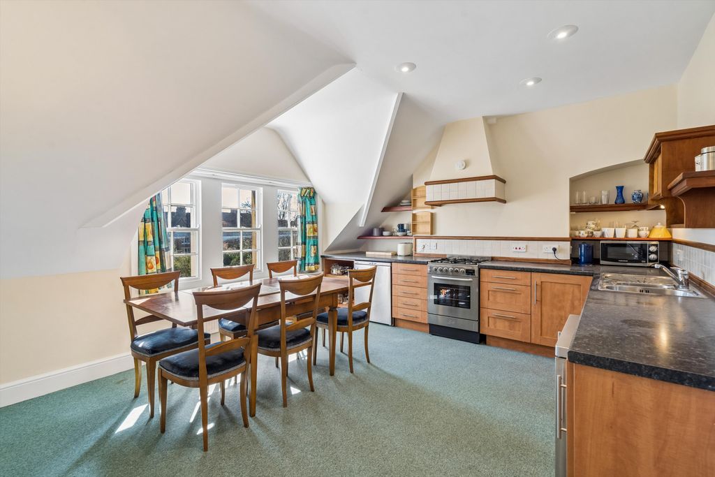 2 bed flat for salePolstead House, 1 Polstead Road, Oxford, Oxfordshire OX2 photo 2