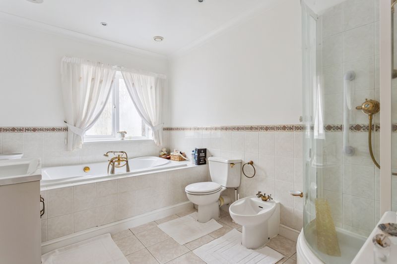 Additional image 12 of 5 bed detached house for saleMill Road, Marlow SL7
