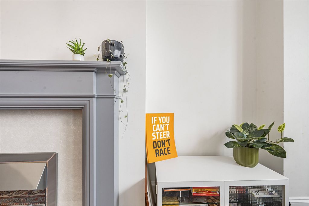 Additional image 14 of 3 bed flat for saleKingston Road, New Malden KT3