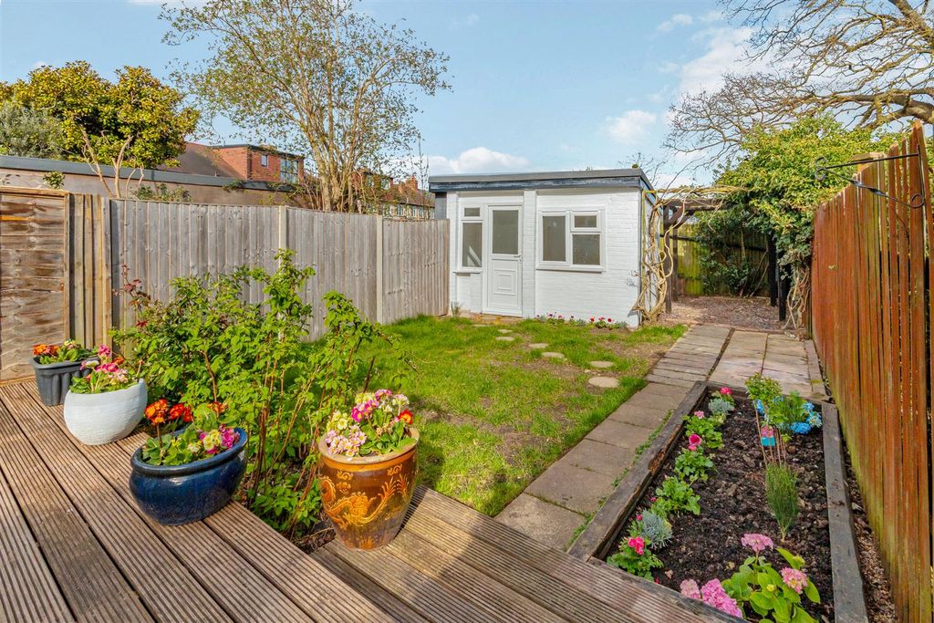 Additional image 5 of 3 bed end terrace house for saleMonkleigh Road, Morden SM4