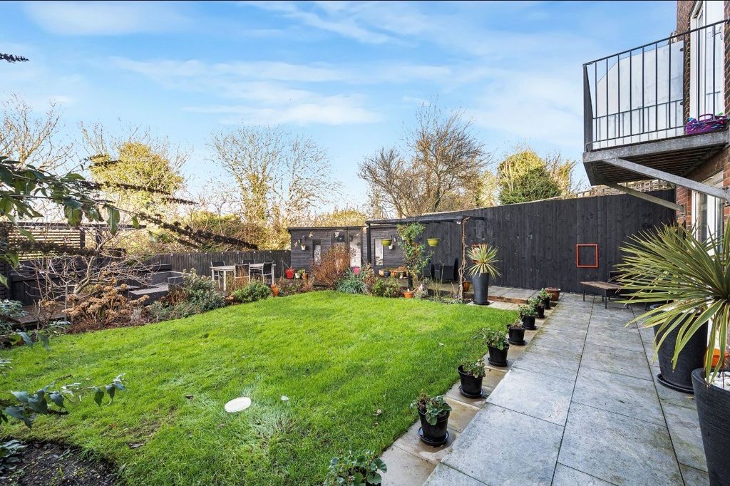 Additional image 14 of 4 bed detached house for saleKings Avenue, Newhaven BN9