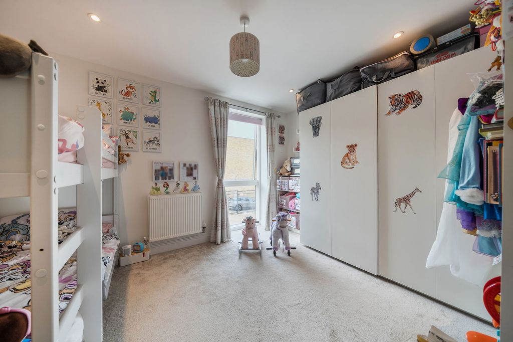 Additional image 14 of 2 bed flat for saleBruce Grove, Orpington BR6
