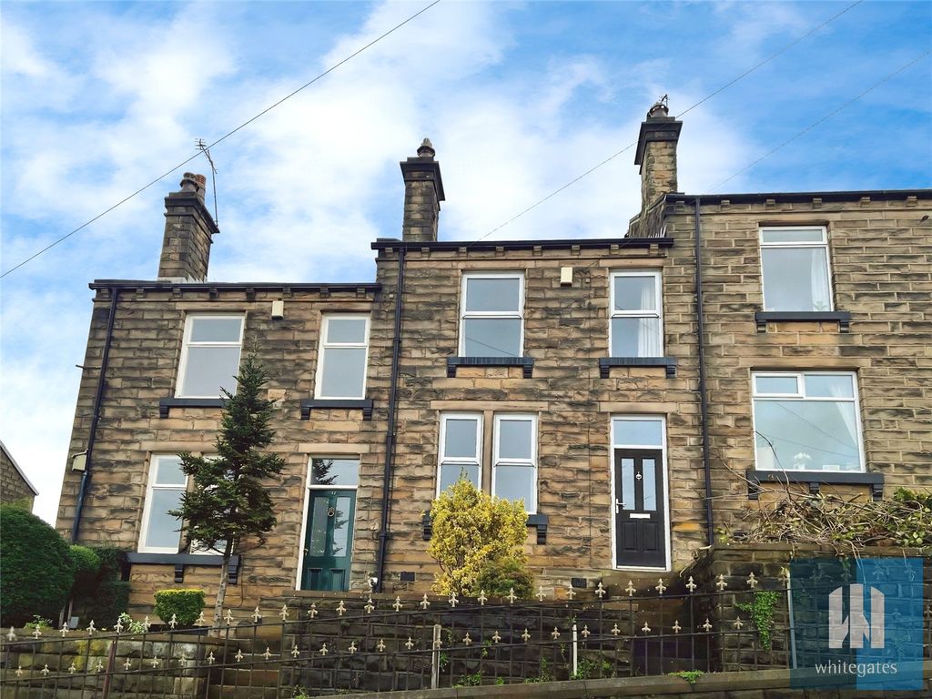 3 bed terraced house for saleHopton Lane, Mirfield WF14