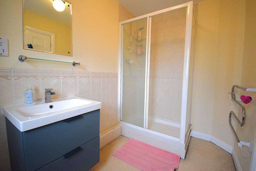 Additional image 8 of 2 bed flat for saleFlat, Victoria House, Billing Road, Northampton NN1