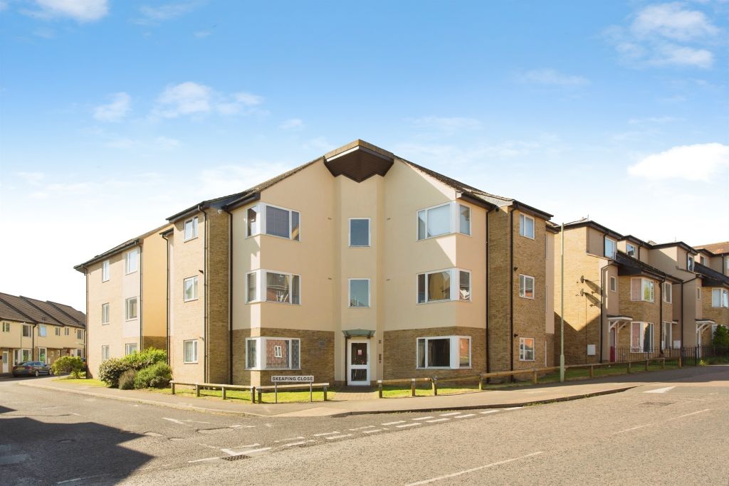 2 bed flat for saleSkeaping Close, Newmarket CB8