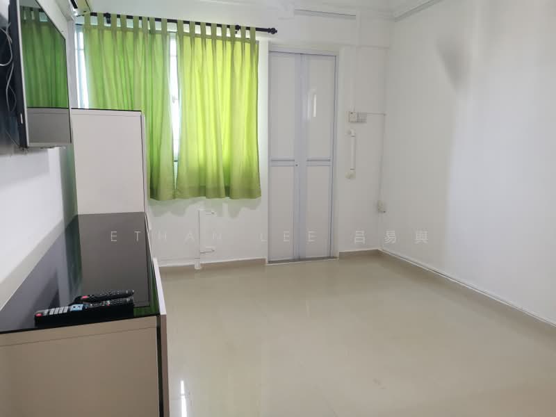 220 Serangoon Avenue 4 photo 3