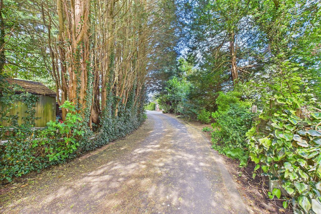 Additional image 29 of 8 bed detached house for saleHowick Park Avenue, Penwortham PR1