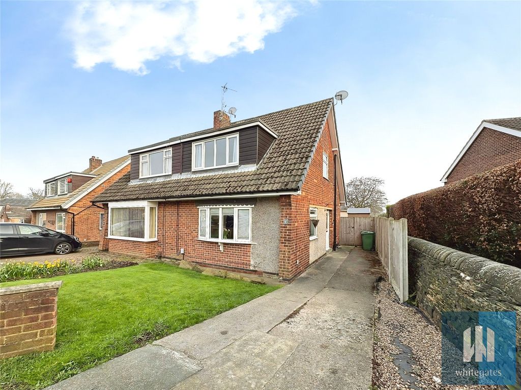 3 bed semi-detached house for saleFernhurst Road, Mirfield WF14