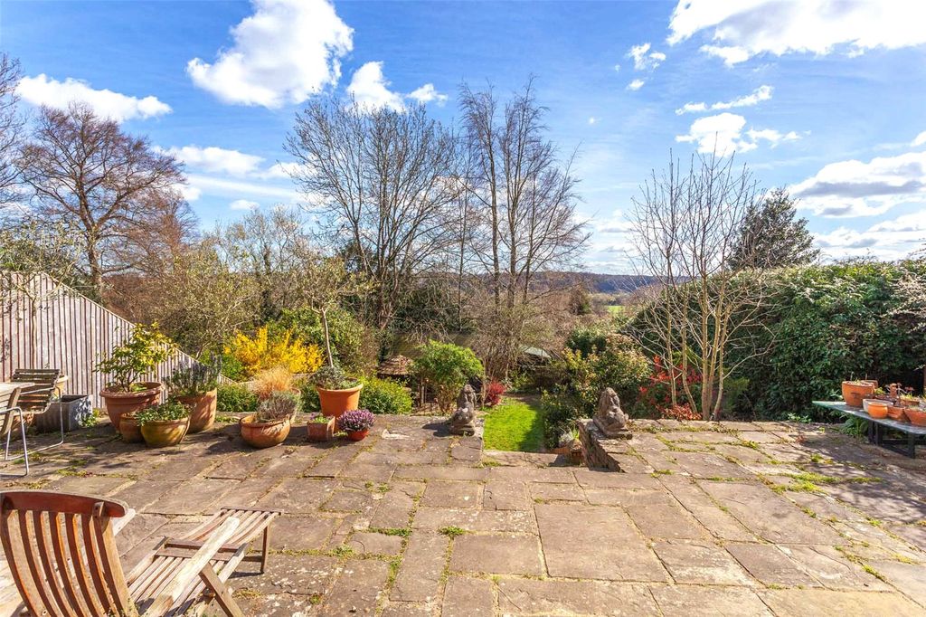 Additional image 17 of 3 bed flat for saleHighfields, Marlow, Buckinghamshire SL7