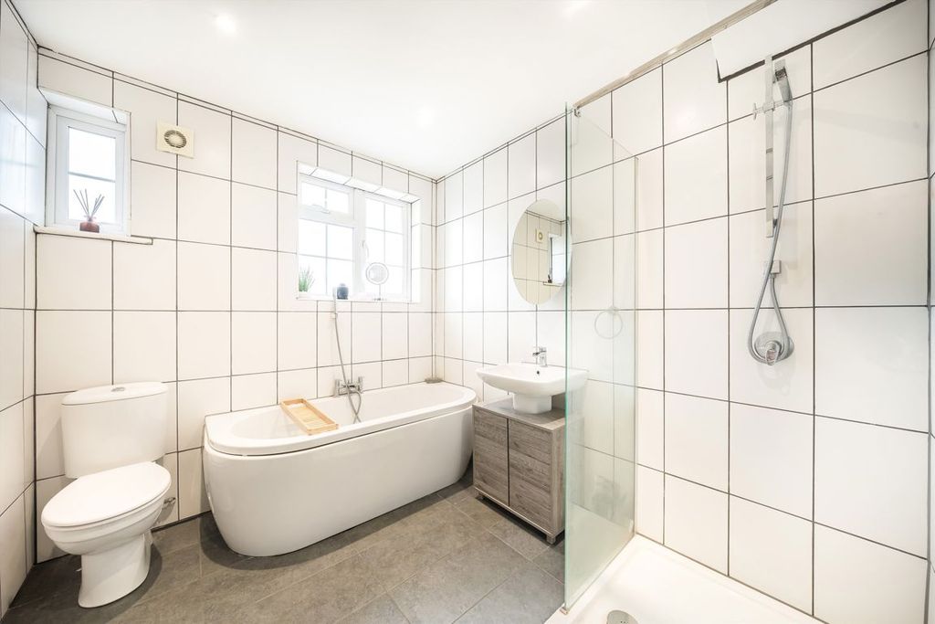 Additional image 6 of 4 bed semi-detached house for saleThurleston Avenue, Morden SM4