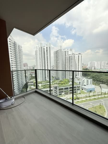 21 Ang Mo Kio Rise photo 3
