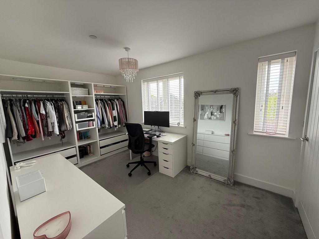 Additional image 12 of 4 bed detached house for saleGlamorgan Green, Llandarcy, Neath, Neath Port Talbot. SA10