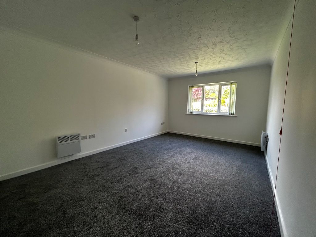 Additional image 5 of 2 bed flat for saleAnning Road, Lyme Regis DT7