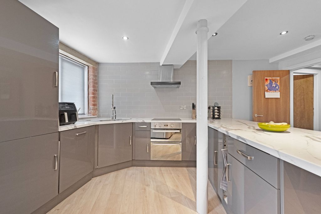 Additional image 4 of 2 bed flat for saleTownley Mill, Townley Street, Macclesfield SK11