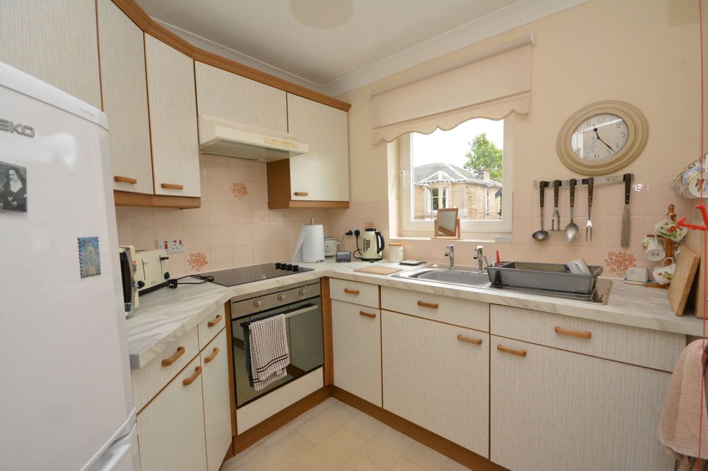 Additional image 3 of 1 bed flat for saleWellside Place, Wellside Court FK1
