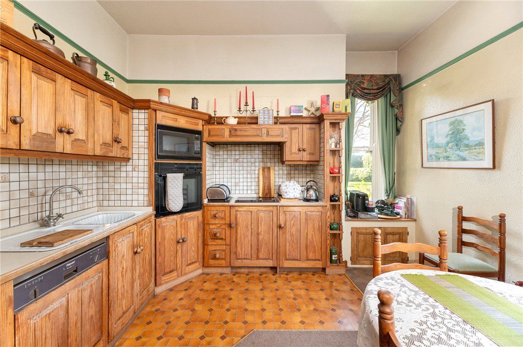 Additional image 10 of 4 bed detached house for saleGoring Park Avenue, Ossett, West Yorkshire WF5