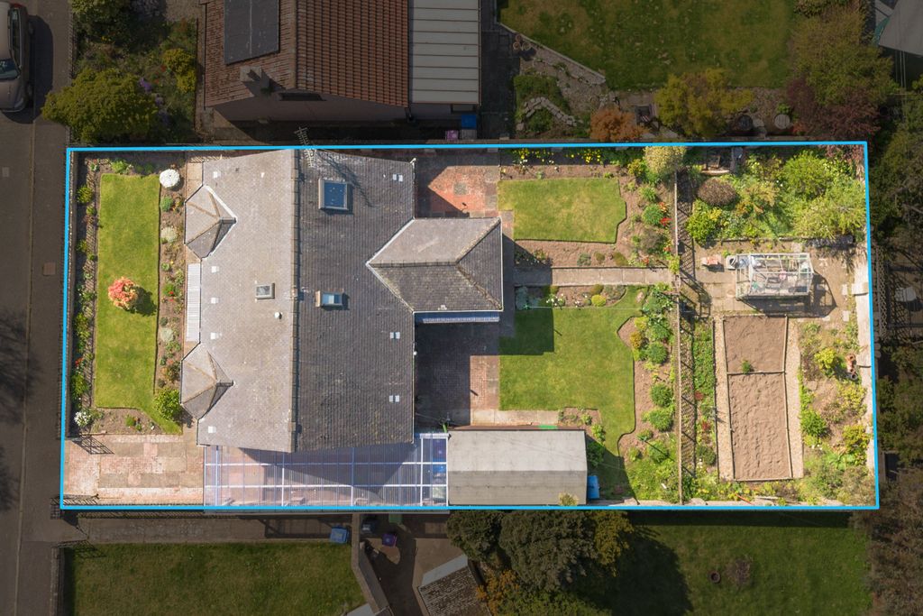 Additional image 3 of 4 bed detached house for saleCaird Avenue, Montrose DD10