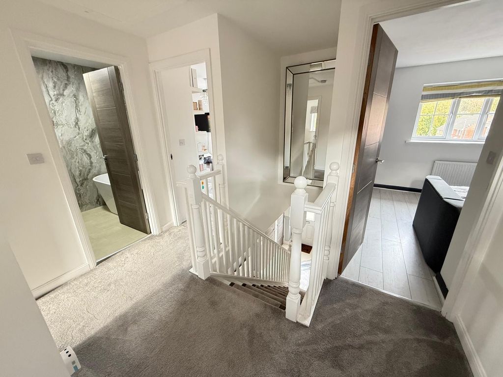 Additional image 17 of 4 bed detached house for saleCae Morfa, Neath, Neath Port Talbot. SA10